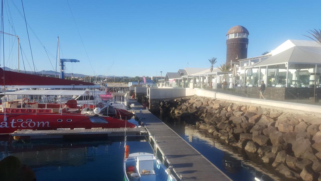 Beautiful, Spacious Villa, Heated Pool, Sleeps Eight, With Quality Furnishings Caleta De Fuste Exterior photo